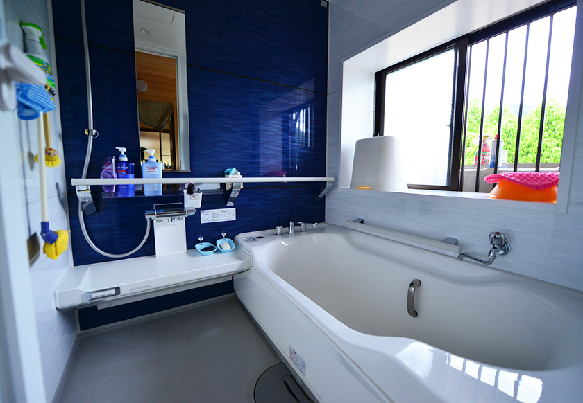 ユニットバス:お好みのカラーで