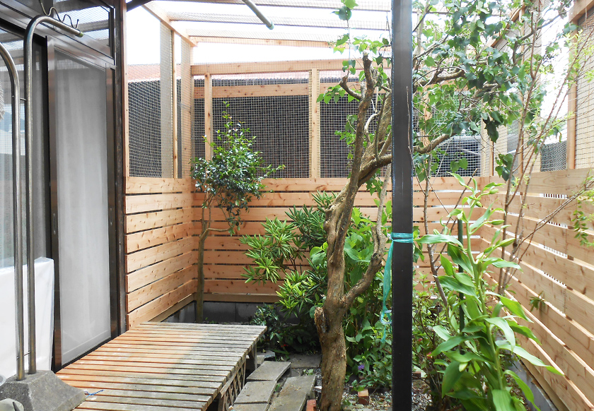 猫ハウス:のら猫に悩まされなくなりました。